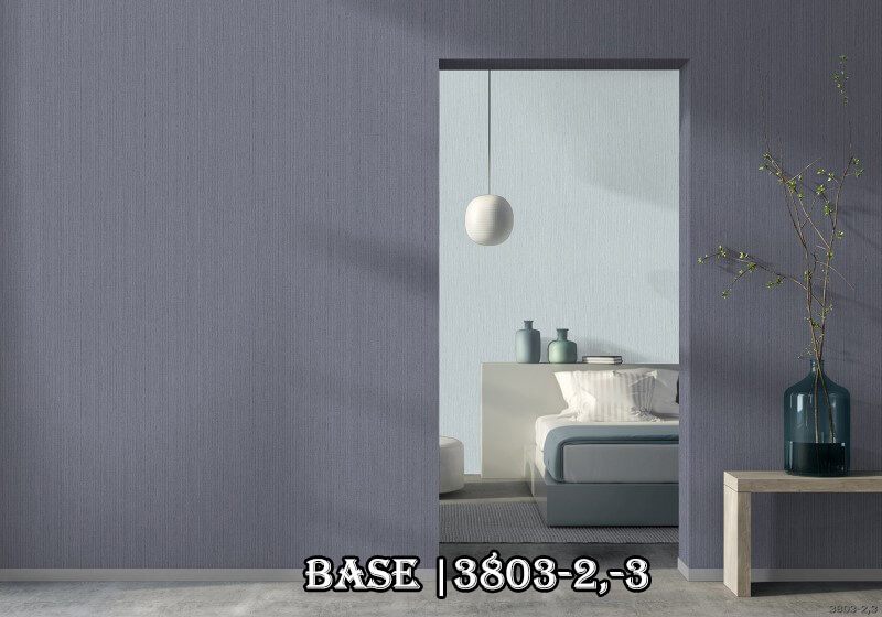 Phối hợp 2 mẫu giấy dán tường đơn sắc 3803-2 và 3803-3 sẽ giúp bạn trang trí không gian 3D của mình.